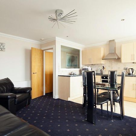 Queens Mansions: Ocean View Apartment Blackpool Dış mekan fotoğraf