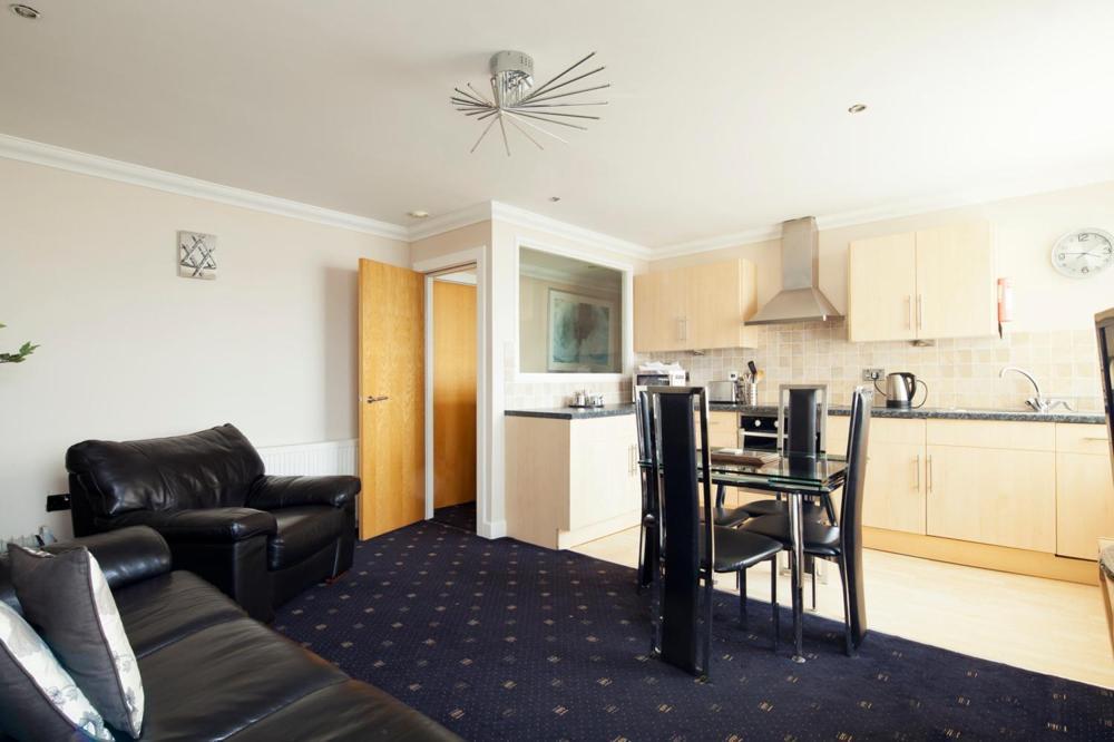 Queens Mansions: Ocean View Apartment Blackpool Dış mekan fotoğraf